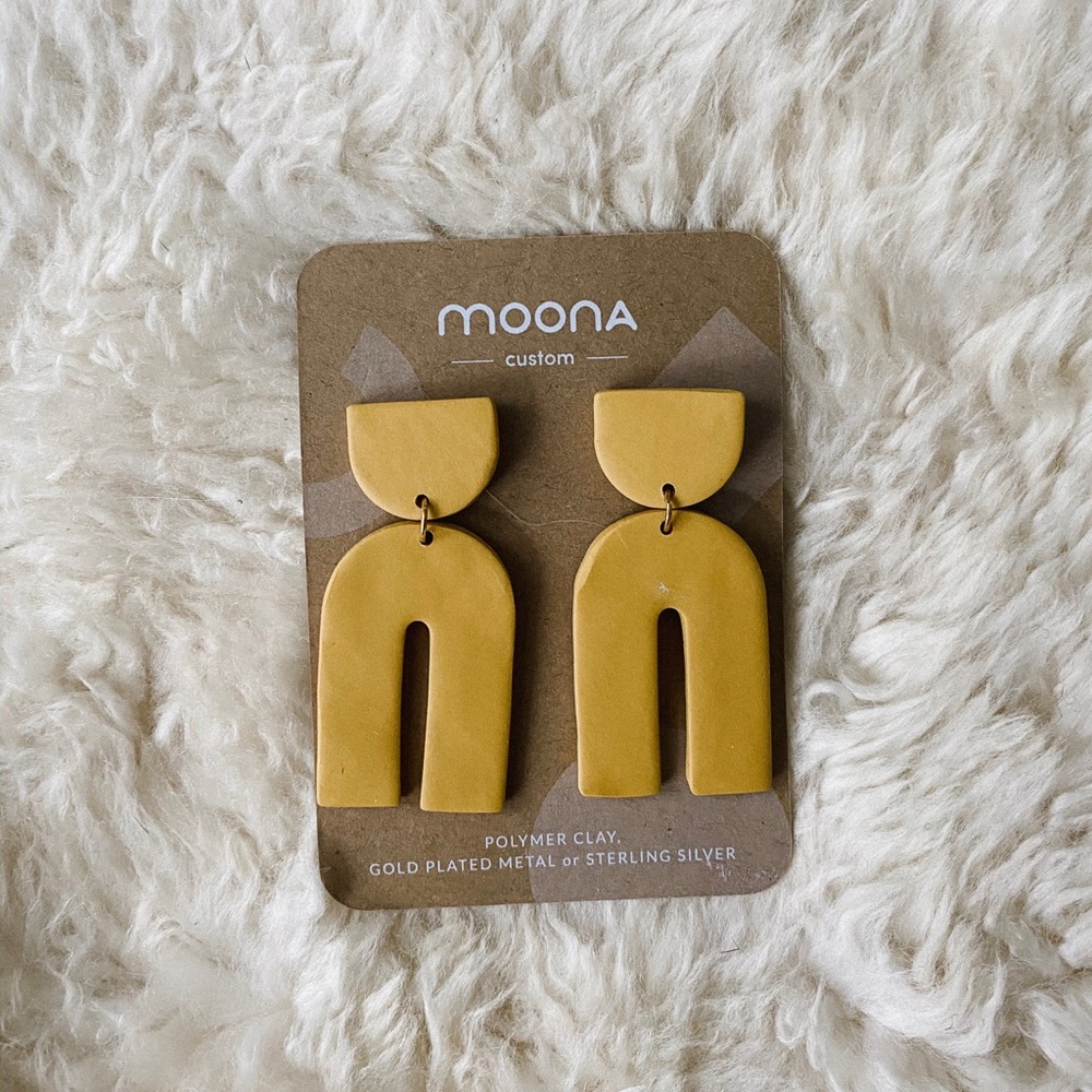 Moona Custom - The Brenda - Hand Made Earrings